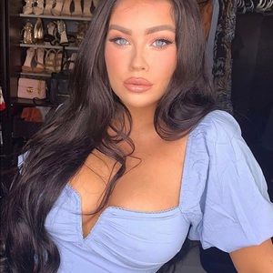 fashion nova crop top that is sold out on site